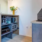 Tiffy Studio W Private Parking
